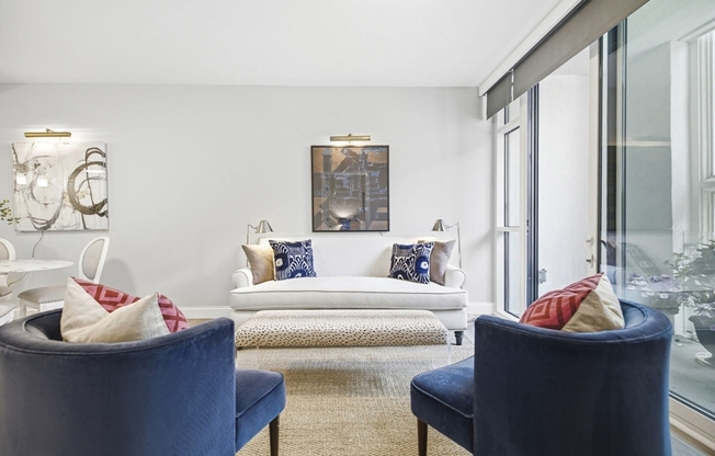 1 bed, 1.5 baths, 842 sqft, $3,975, Unit 303