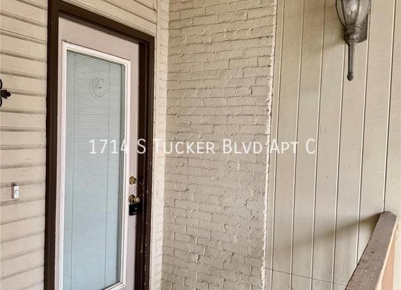 1714 S Tucker Blvd