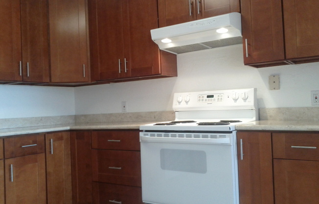 2 beds, 1 bath, $2,850, Unit # 2