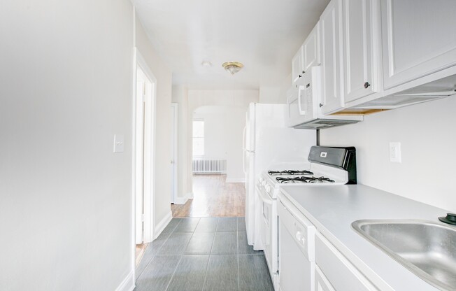 1 bed, 1 bath, 800 sqft, $1,450, Unit Unit 2