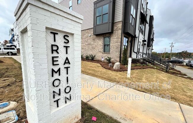 611 W TREMONT AVE