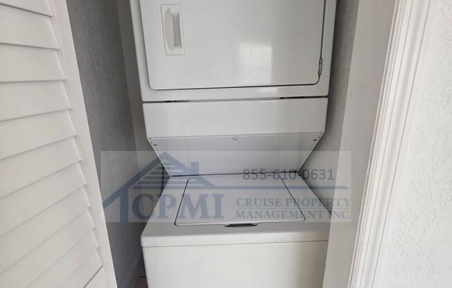 2 beds, 1 bath, 827 sqft, $1,825, Unit 6951- 5th