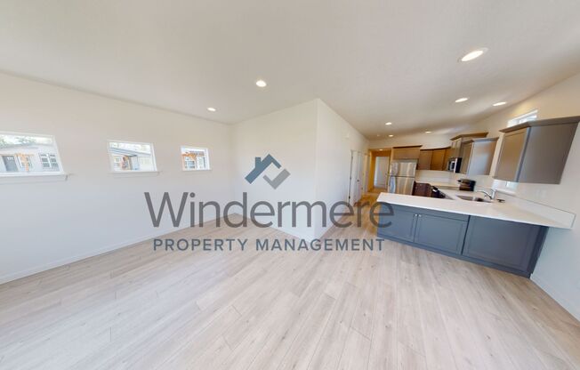 3 beds, 2 baths, 1,064 sqft, $1,895, Unit 317 Cowden
