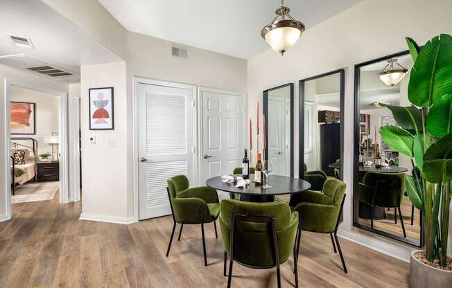 Dining Room at Tuscany Ridge Apartments