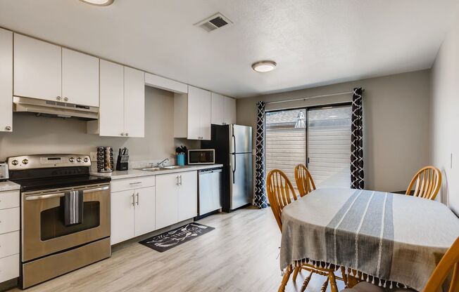 2 beds, 1 bath, $1,395, Unit 2620 #1 (Furnished)