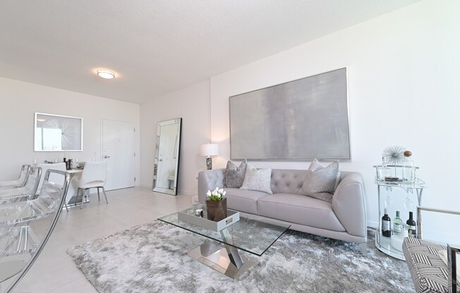 2 beds, 2 baths, 986 sqft, $2,400, Unit 705