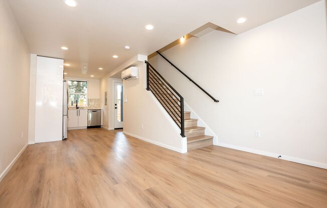 NEW CONSTRUCTION- MOVE- IN READY