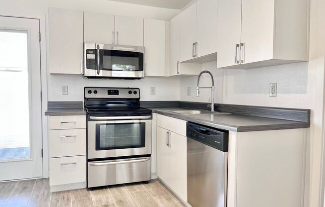 1 bed, 1 bath, 675 sqft, $1,095, Unit 07