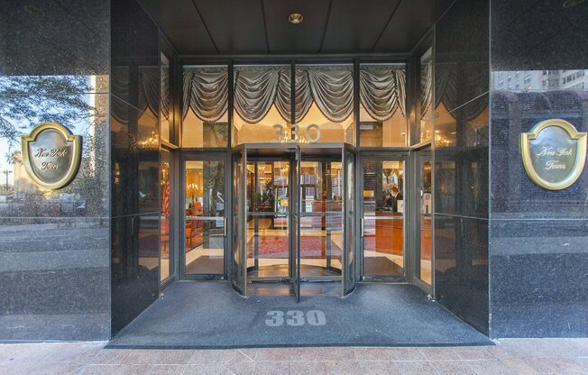 1 bed, 1 bath, $4,200, Unit 20N