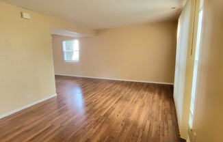 308 PERSIMMON CT