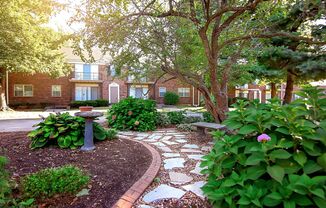 1 bed, 1 bath, 850 sqft, $1,165, Unit 448-C23