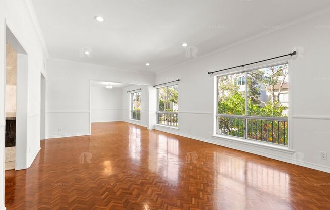 (Ellie:B) 148 S. Oakhurst Drive