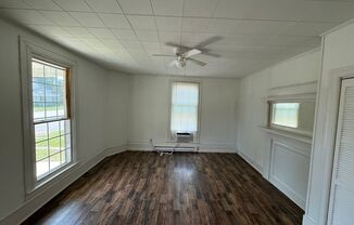 1 bed, 1 bath, $875