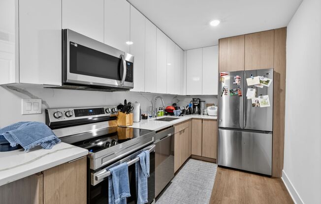 1 bed, 1 bath, 700 sqft, $2,700, Unit 4B