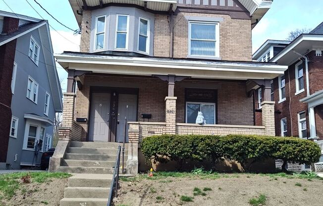 1526 Dixmont