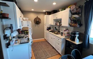 715 S Webster Ave #9