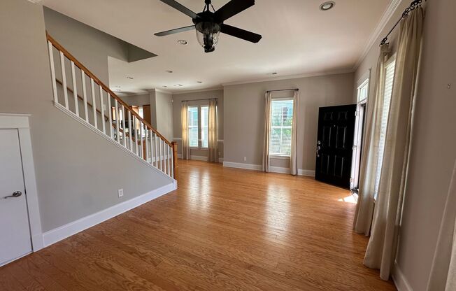 Luxury Rental Home in the Heart of Myrtle Beach – Your Perfect Coastal Retreat!