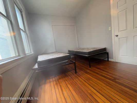 108 SHARPE AVE