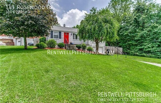 141 ROSEWOOD DR