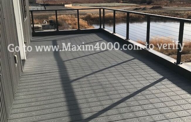 2 beds, 1.5 baths, $2,000