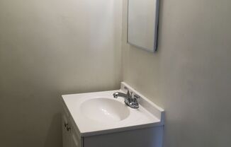Studio, 1 bath, 390 sqft, $889, Unit 2801-B5