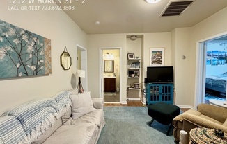 1212 W Huron St CH
