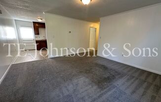 2 beds, 1 bath, $845, Unit 1211 C