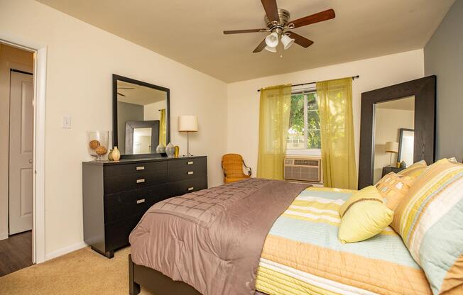 a bedroom with a bed in a hotel room