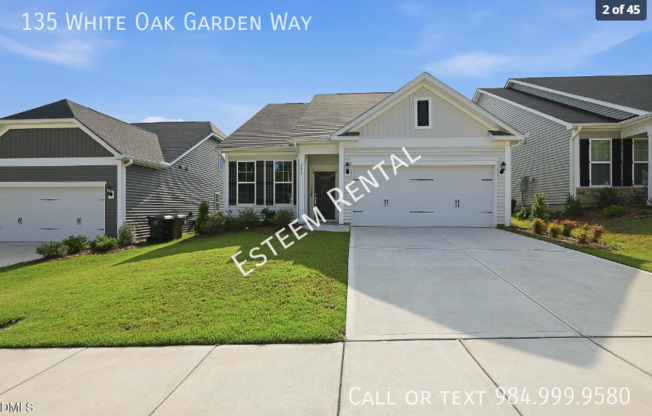 135 WHITE OAK GDN WAY