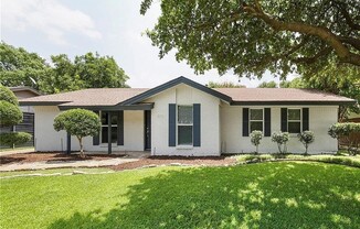 3272 Golfing Green Drive