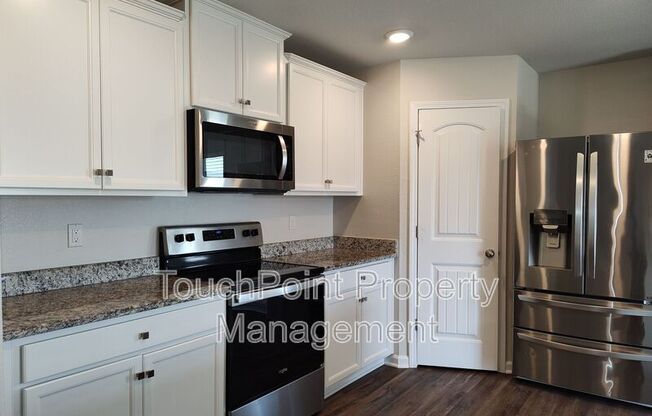 9220 CREEDMORE HLS DR