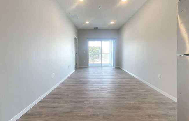 1 bed, 1 bath, 580 sqft, $1,450, Unit 4 - 304