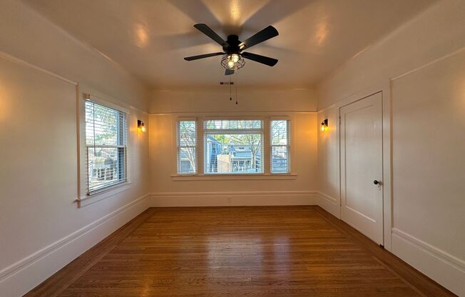 J Street (2221, 2223)