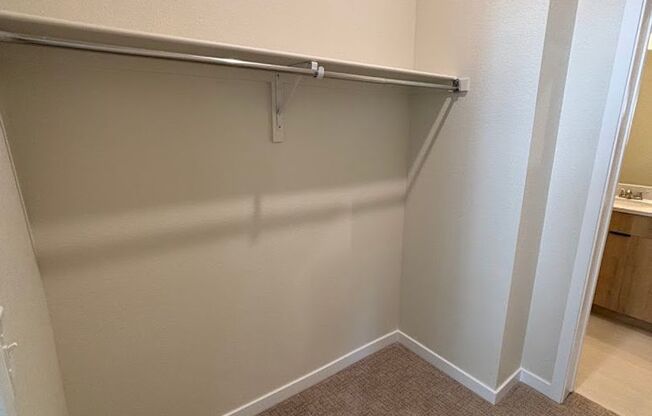 2 beds, 2 baths, 720 sqft, $1,799, Unit 820 #204