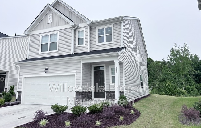 913 ASPEN POINTE TRL