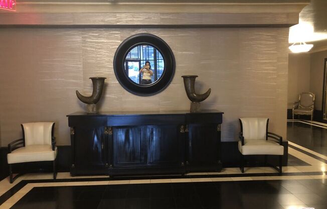 1 bed, 1 bath, 1,390 sqft, $4,300, Unit 708