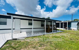 550 WOODPECKER PIKE