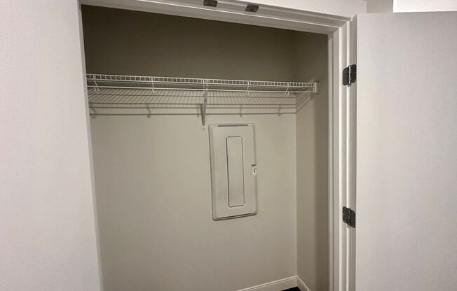 1 bed, 1 bath, 585 sqft, $2,199, Unit Unit 402