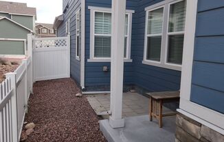 3 beds, 2.5 baths, $2,350