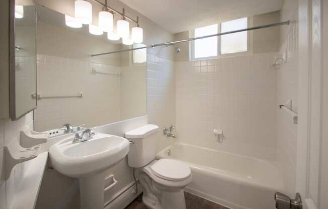 This is a photo of the bathroom of the 631 square foot, 1 bedroom/1 bath Montgomery floor plan at Colonial Ridge Apartments in the Pleasant Ridge neighborhood of Cincinnati, OH.