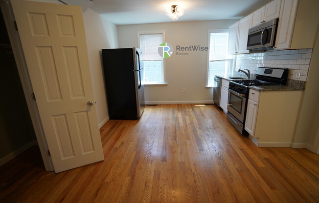 36 L ST