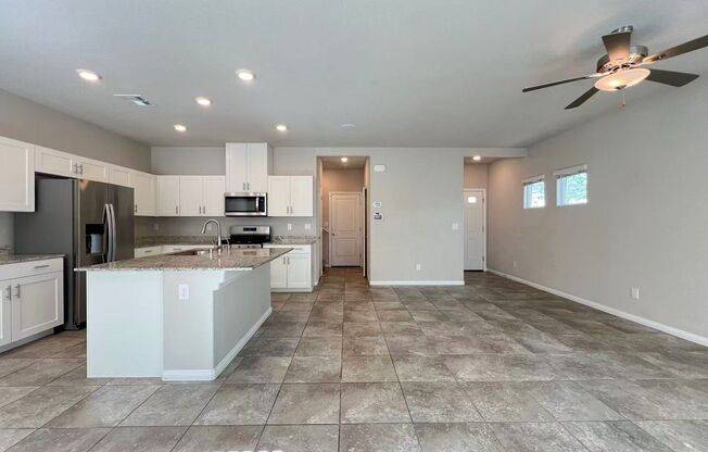 Gorgeous 2 story 2 car garage with 4 Beds