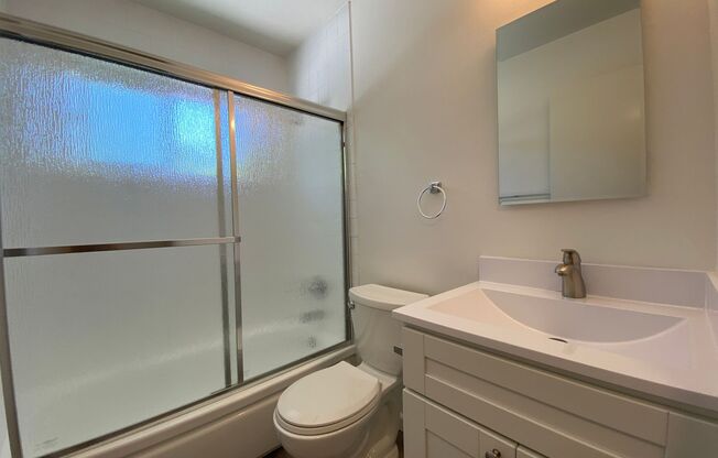 1 bed, 1 bath, 600 sqft, $2,595, Unit 23