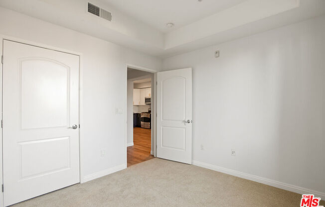 2 beds, 1.8 baths, 1,240 sqft, $3,700, Unit 240