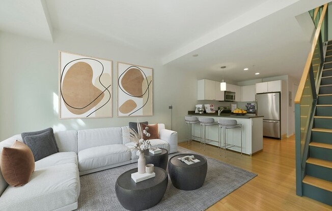2 beds, 1.5 baths, 864 sqft, $3,975, Unit 120