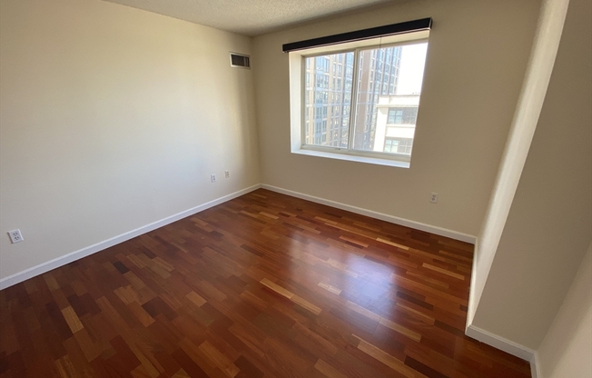 2 beds, 2 baths, 1,067 sqft, $3,850, Unit 809