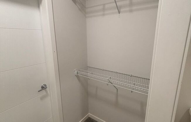 2 beds, 2 baths, 1,132 sqft, $2,075, Unit 10009-113