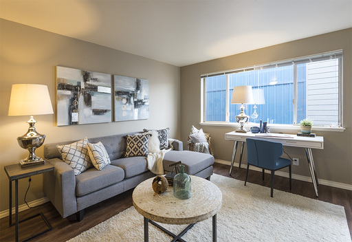 2 beds, 1.5 baths, 900 sqft, $2,195, Unit 06