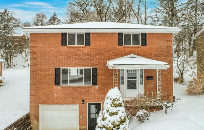 AVAILABLE SEPT 1ST!! STUNNING 4 bedroom in Penn Hills!