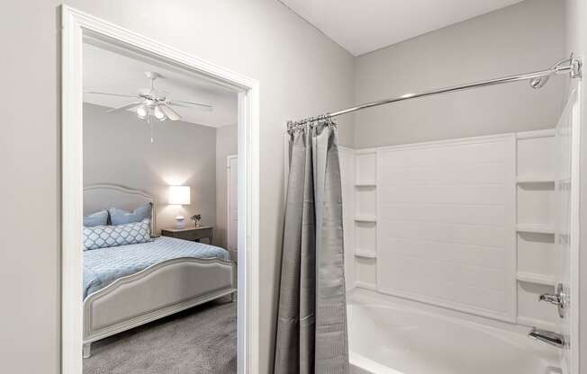 Spacious Bedrooms With En Suite Bathrooms at Lagniappe of Biloxi Apartment Homes, Biloxi, MS, Mississippi
